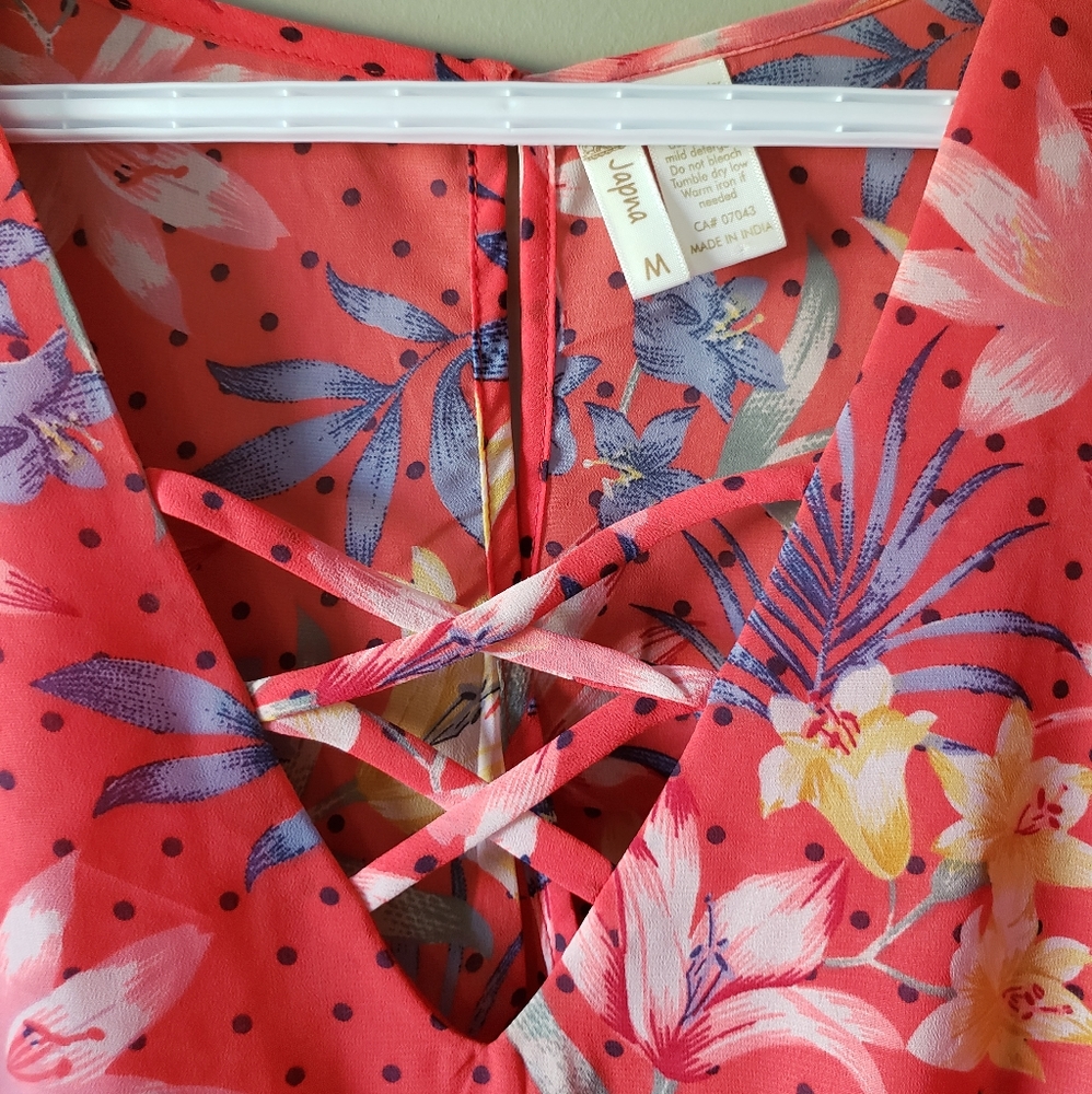 Floral Romper - Picture 4 of 5
